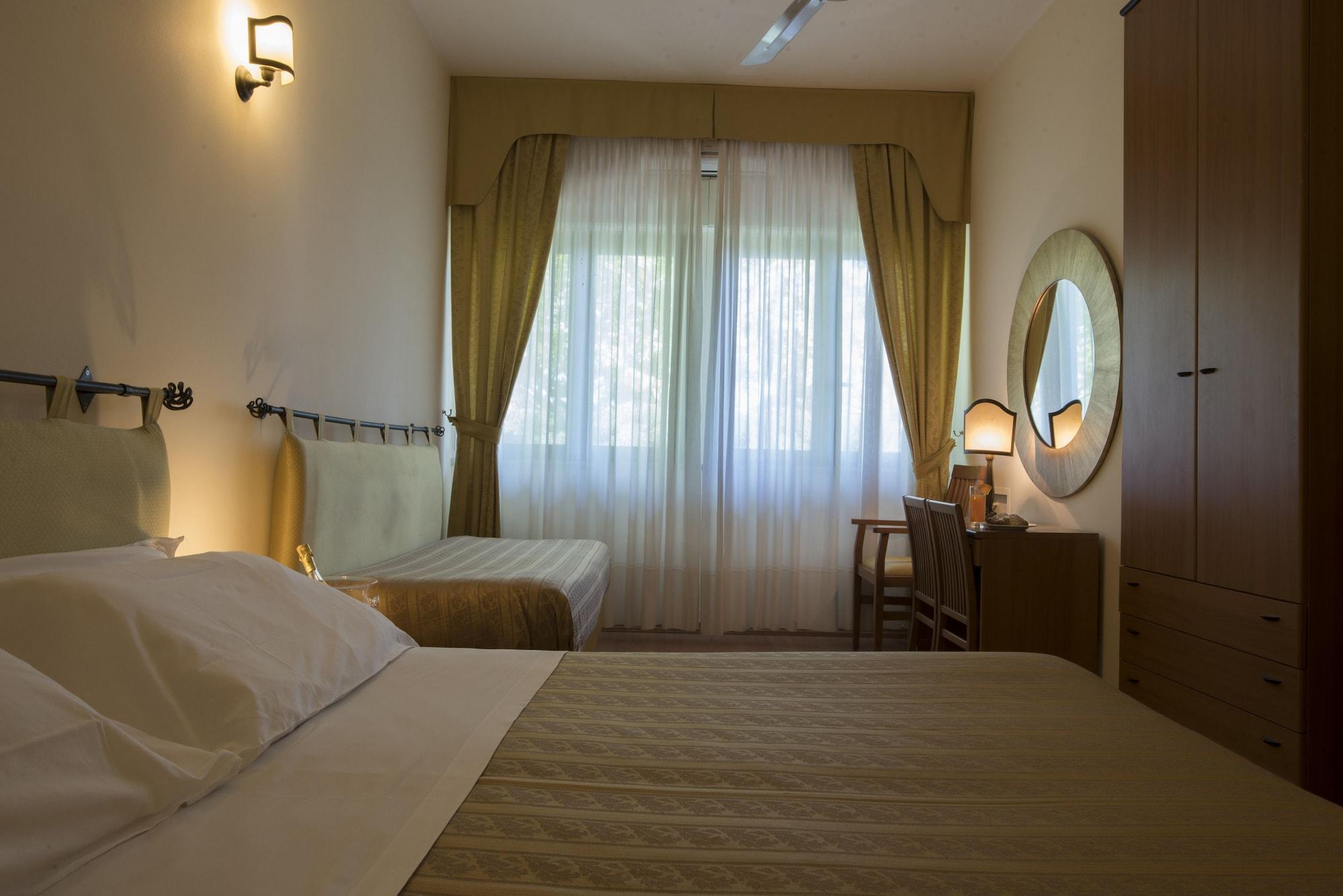Hotel Morgana And 4*